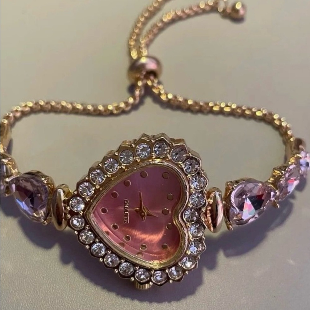 Elegant Pink Heart Bracelet Watch